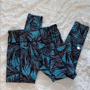 Lululemon scalloped legging